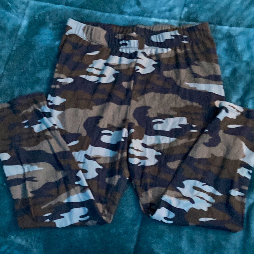 judy logan camo leggings